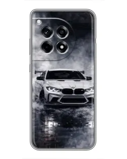 Чехол для OnePlus 12 Pro с картинкой «BMW сквозь туман»