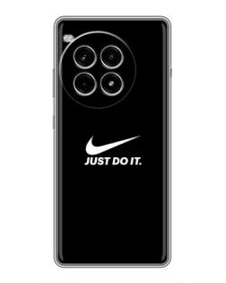 Чохол для OnePlus Ace 3 Pro з картинкою «Мінімалізм від Nike»