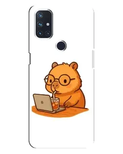 Чехол для OnePlus Nord 10 5G с картинкой «Капибара с ноутбуком»