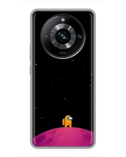 Чохол для Realme 11 Pro Plus з картинкою «Самотній герой на планеті»
