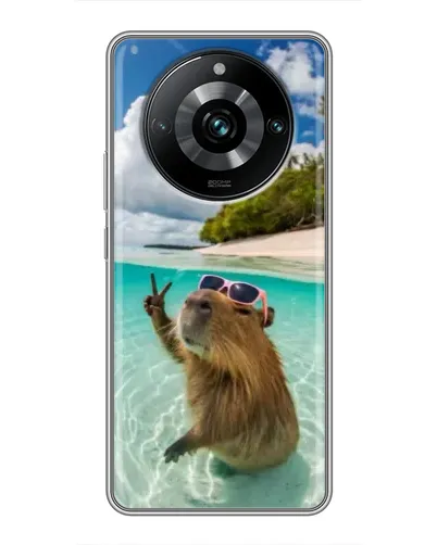 Чехол для Realme 11 Pro Plus с картинкой «Капибара на море»