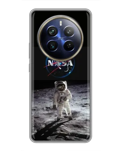 Чехол для Realme 12 Plus с картинкой «Астронавт на Луне»