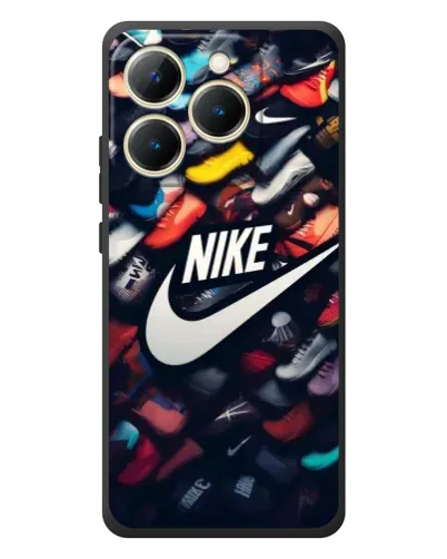 Чехол для Realme 15T с картинкой «Коллекция кроссовок Nike»