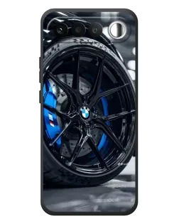 Чехол для RealMe 16 5G с картинкой «Колесо BMW вблизи»