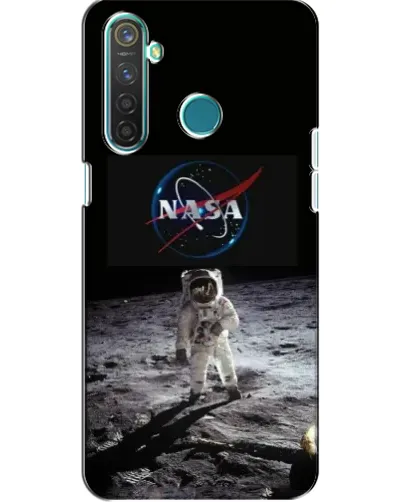 Чехол для Realme 5 с картинкой «Астронавт на Луне» Чехол для Realme 5 с картинкой «Астронавт на Луне»