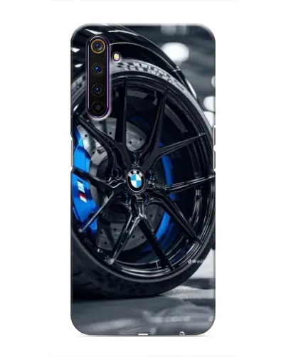 Чехол для Realme 6 Pro с картинкой «Колесо BMW вблизи»