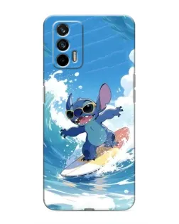 Чехол для Realme 7 Pro с картинкой «Стич на волне»