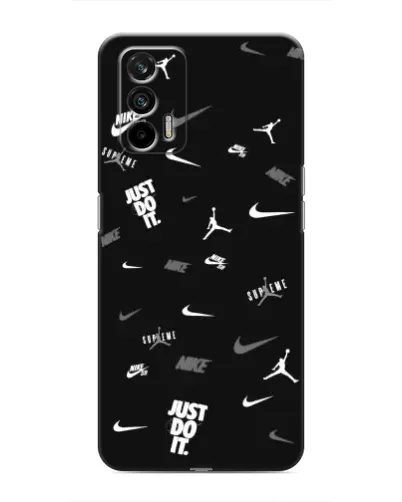 Чехол для Realme 7 с картинкой «Nike Black Pattern»