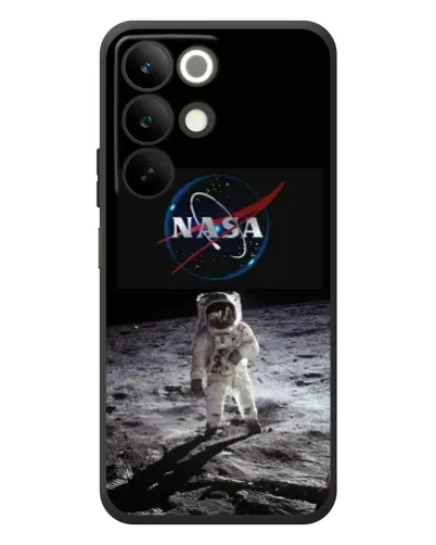 Чехол для Realme C85 с картинкой «Астронавт на Луне» Чехол для Realme C85 с картинкой «Астронавт на Луне»