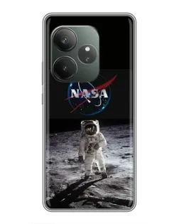 Чехол для Realme GT 6 с картинкой «Астронавт на Луне»