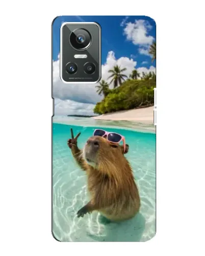 Чехол для Realme GT Neo 3 с картинкой «Капибара на море»