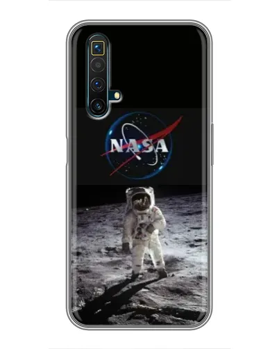 Чехол для Realme X50 с картинкой «Астронавт на Луне»