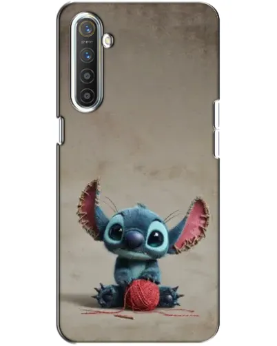 Чехол для Realme XT с картинкой «Стич на коричневом фоне»
