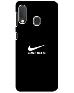 Чехол для Samsung Galaxy A20e с картинкой «Минимализм от Nike»