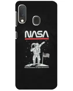 Чехол для Samsung Galaxy A20e с картинкой «NASA — шагаем по Луне»