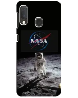 Чехол для Samsung Galaxy A20e с картинкой «Астронавт на Луне»