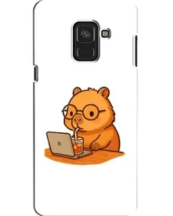Чехол для Samsung Galaxy A8 2018 (A530F) с картинкой «Капибара с ноутбуком» Чехол для Samsung Galaxy A8 2018 (A530F) с картинкой «Капибара с ноутбуком»