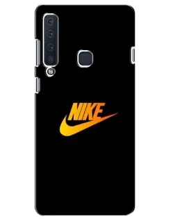 Чехол для Samsung Galaxy A9 2018 (A920) с картинкой «Золотой логотип Nike»