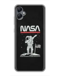 Чохол для Samsung Galaxy A05 з картинкою «NASA — крокуємо по Місяцю»