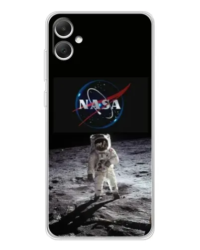 Чехол для Samsung Galaxy A06 с картинкой «Астронавт на Луне»