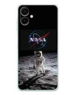 Чехол для Samsung Galaxy A07 с картинкой «Астронавт на Луне»