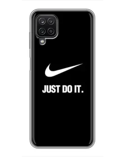 Чехол для Samsung Galaxy A12 с картинкой «Классический принт Nike»