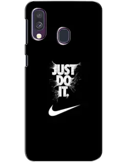 Чехол для Samsung Galaxy A40 2019 (A405F) с картинкой «Текстовый принт Nike»