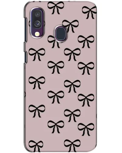 Чехол для Samsung Galaxy A40 2019 (A405F) с картинкой «Черные бантики» Чехол для Samsung Galaxy A40 2019 (A405F) с картинкой «Черные бантики»