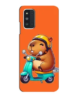 Чехол для Samsung Galaxy F52 5G (E526) с картинкой «Капибара на скутере» Чехол для Samsung Galaxy F52 5G (E526) с картинкой «Капибара на скутере»