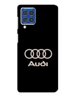 Чехол для Samsung Galaxy F62 с картинкой «Audi — золотой логотип»
