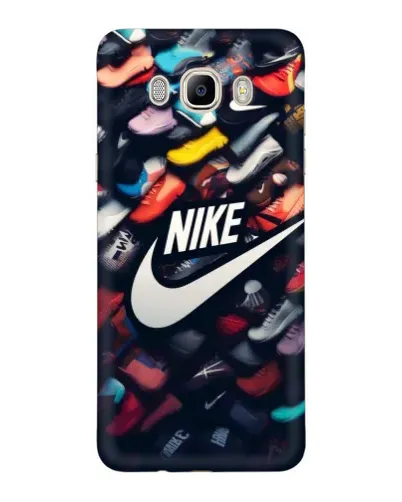 Чехол для Samsung Galaxy J7 2016 (J710, J7108) с картинкой «Коллекция кроссовок Nike»