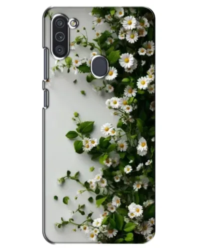 Чехол для Samsung Galaxy M11 с картинкой «Ветка мелких белых цветов»