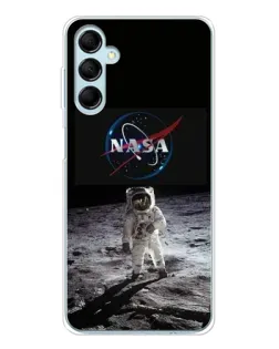Чехол для Samsung Galaxy M16 с картинкой «Астронавт на Луне»