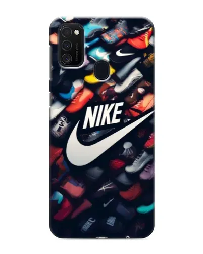Чехол для Samsung Galaxy M21 с картинкой «Коллекция кроссовок Nike»