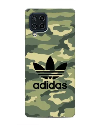 Чехол для Samsung Galaxy M32 с картинкой «Милитари стиль Adidas»