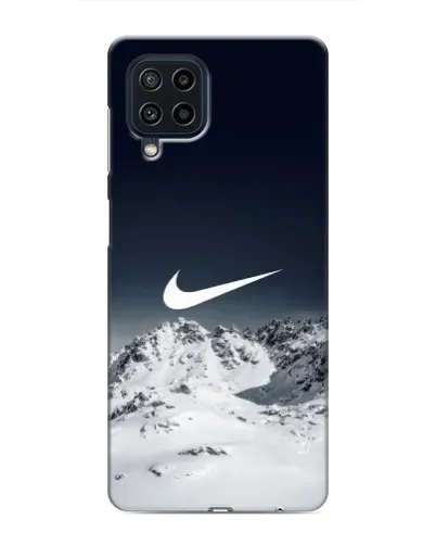Чехол для Samsung Galaxy M32 с картинкой «Nike — зимние горы»