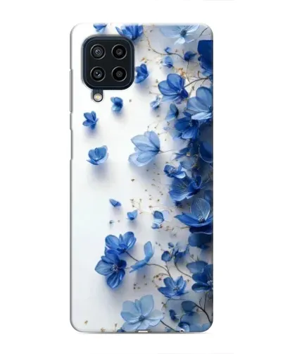 Чехол для Samsung Galaxy M32 с картинкой «Голубой цветочный каскад»