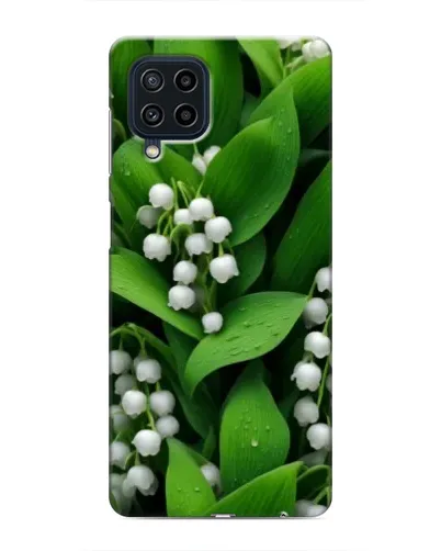 Чехол для Samsung Galaxy M32 с картинкой «Ландыши в зелени»