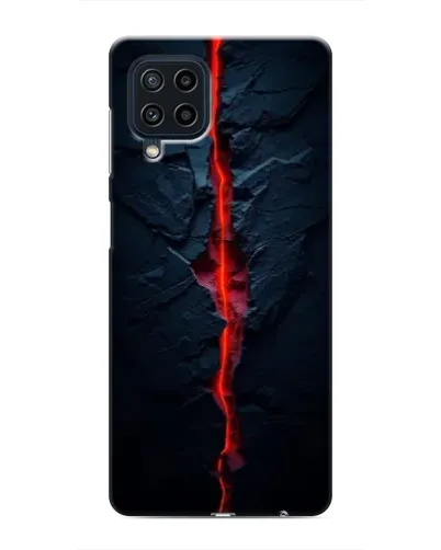 Чехол для Samsung Galaxy M32 с картинкой «Kрасная лавовая трещина»