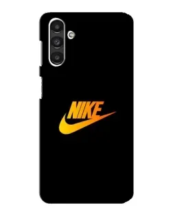Чехол для Samsung Galaxy M34 (5G) с картинкой «Золотой логотип Nike»