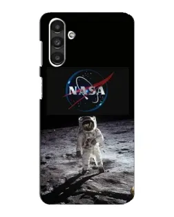 Чохол для Samsung Galaxy M34 (5G) з картинкою «Астронавт на Місяці»