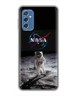 Чохол для Samsung Galaxy M52 з картинкою «Астронавт на Місяці»
