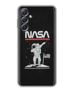 Чехол для Samsung Galaxy M54 (5G) с картинкой «NASA — шагаем по Луне»