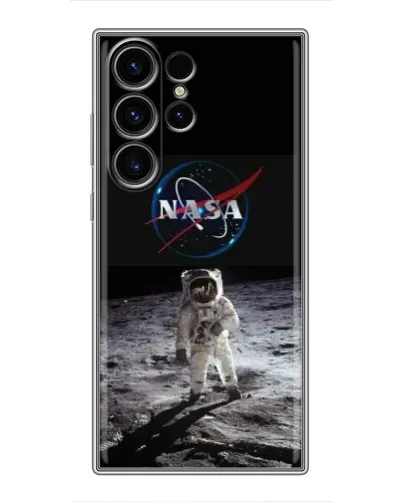 Чехол для Samsung Galaxy S23 Ultra с картинкой «Астронавт на Луне»