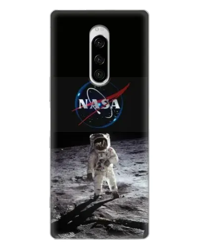 Чехол для Sony Xperia 1 с картинкой «Астронавт на Луне»