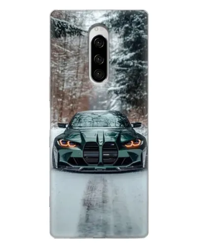 Чехол для Sony Xperia 1 с картинкой «BMW в зимнем лесу»
