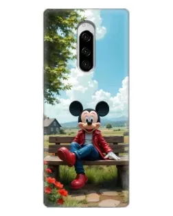 Чехол для Sony Xperia 1 с картинкой «Микки на скамейке»