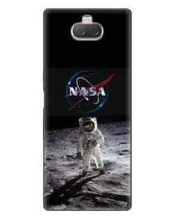 Чохол для Sony Xperia 10 з картинкою «Астронавт на Місяці»