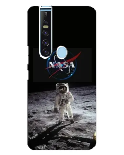 Чехол для TECNO Camon 15 Pro с картинкой «Астронавт на Луне» Чехол для TECNO Camon 15 Pro с картинкой «Астронавт на Луне»