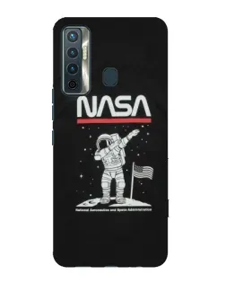 Чехол для TECNO Camon 17 с картинкой «NASA — шагаем по Луне»